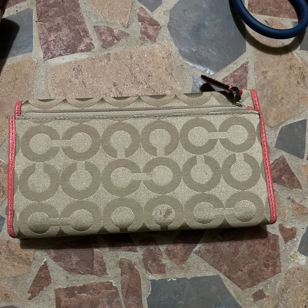 Coach Wallet - Picture 2 of 2
